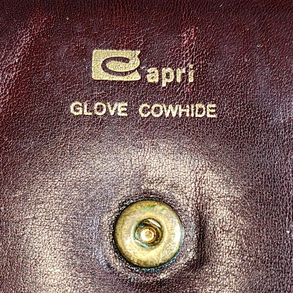 Vintage Capri Burgundy Cowhide Kisslock Bifold Continental Wallet 7"X4"X0.25" - Picture 9 of 9